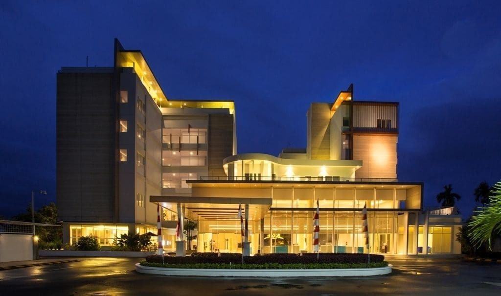 Horison Hotel Ultima Timika Exterior foto